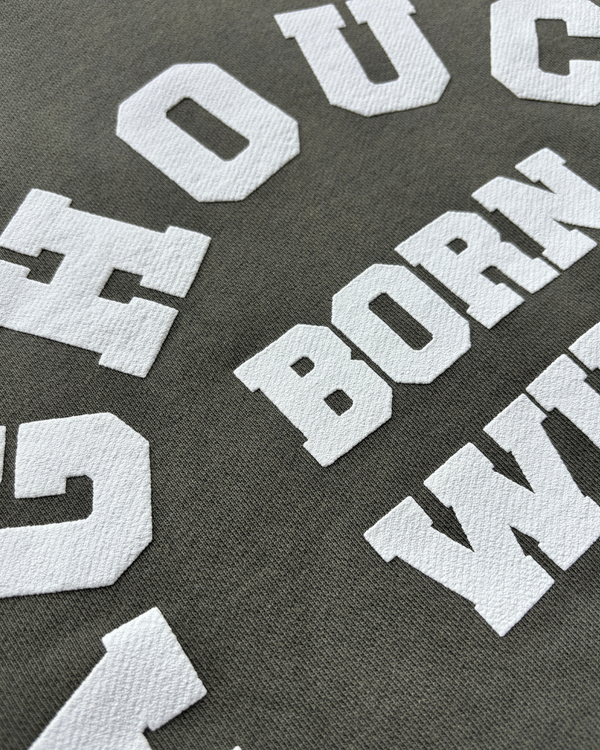 MILITAR GREEN BORN WILD